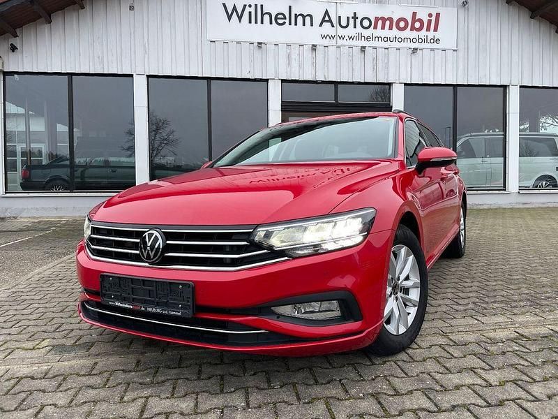 Gebraucht VW Passat Business 122 PS (89 kW) 2023 Rot Kombi