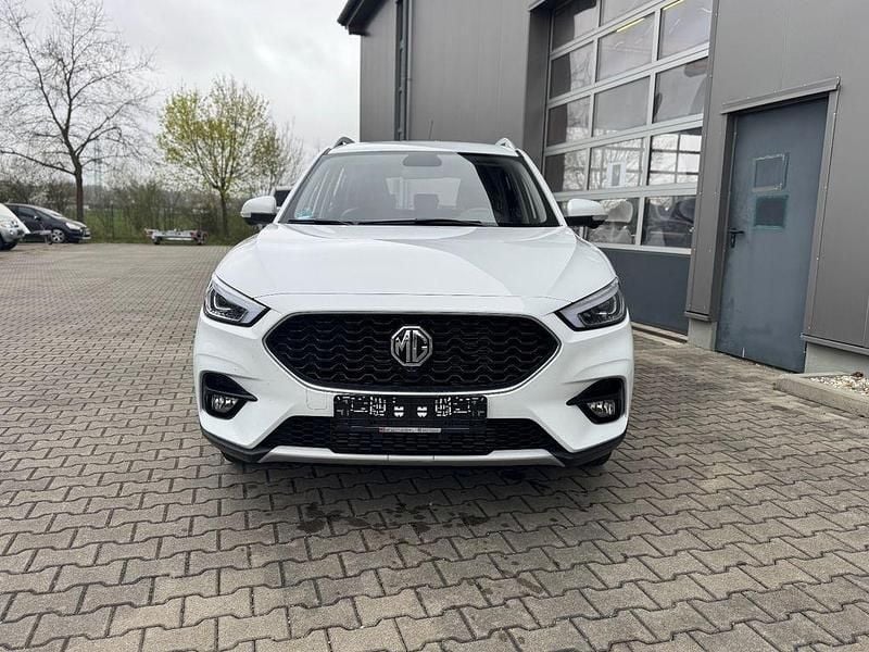 Gebraucht MG ZS Luxury 111 PS (81 kW) 2024 Weiß SUV