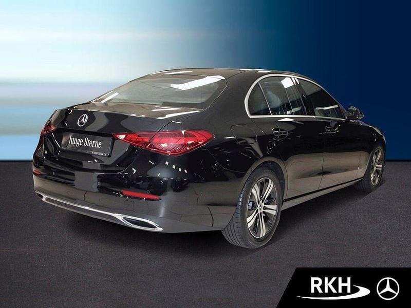 Gebraucht Mercedes C180 Avantgarde 170 PS (125 kW) 2025 Schwarz Limousine