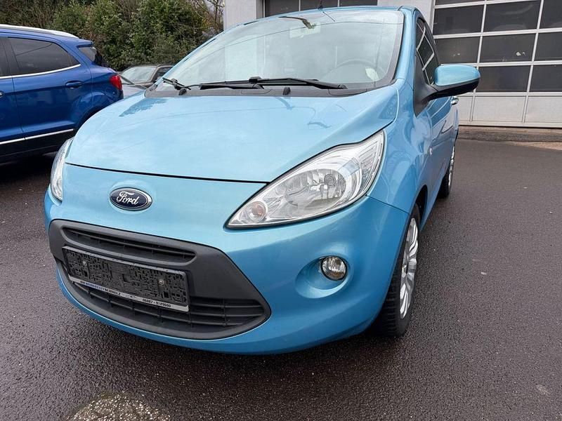 Gebraucht Ford Ka Titanium 69 PS (50 kW) 2014 Blau Kleinwagen