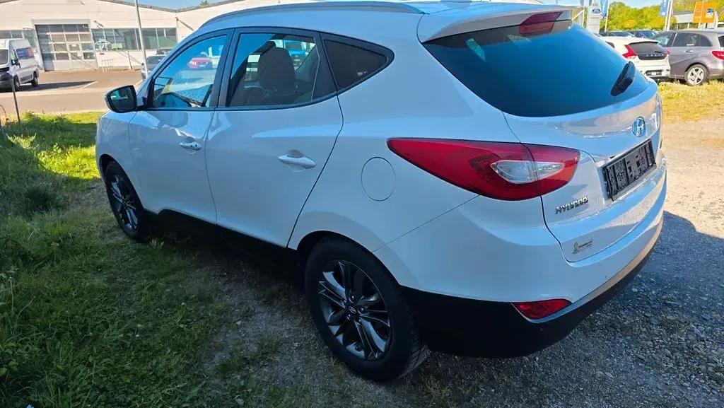 Second-hand Hyundai ix35 Edition 135 CP (99 kW) 2014 Alb SUV