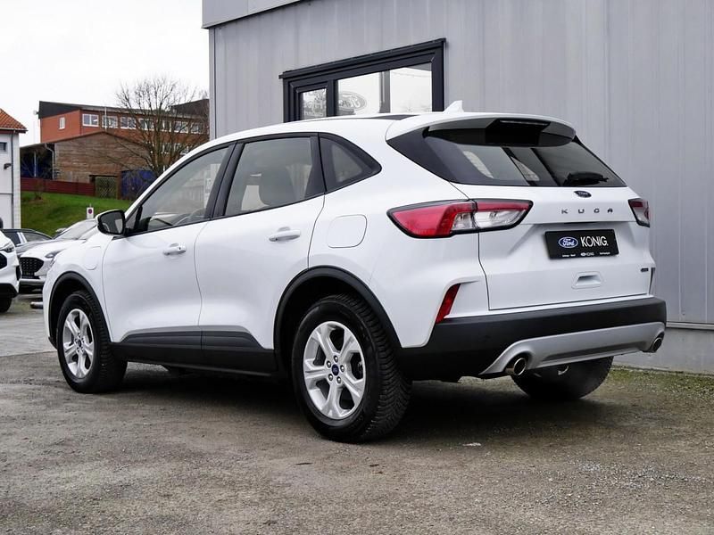 Gebraucht Ford Kuga Cool & Connect 224 PS (164 kW) 2022 Weiß SUV