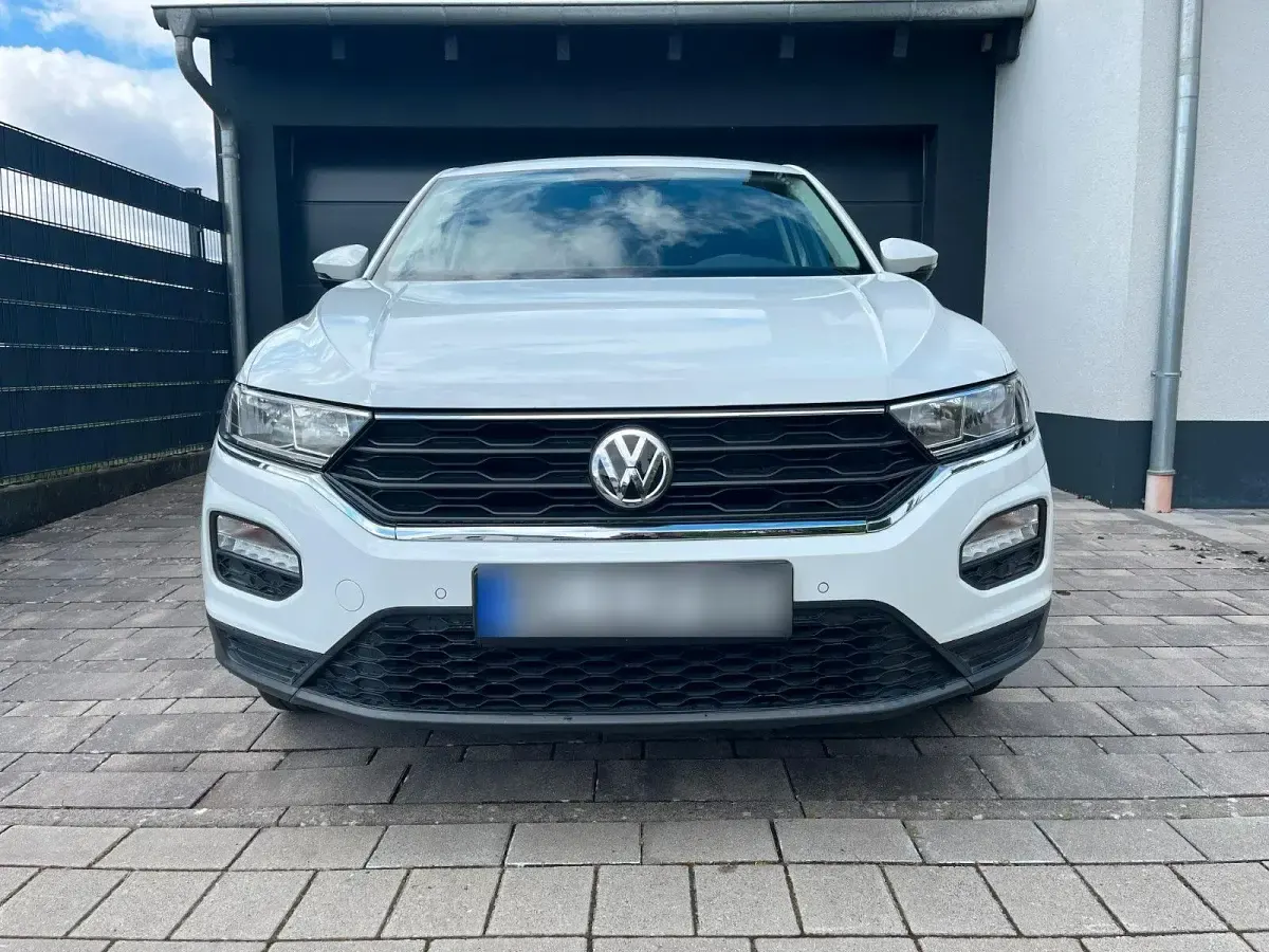 Gebraucht VW T-Roc 116 PS (85 kW) 2018 Weiß SUV