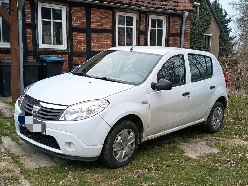 Gebraucht Dacia Sandero 75 PS (55 kW) 2008 Weiß Kleinwagen