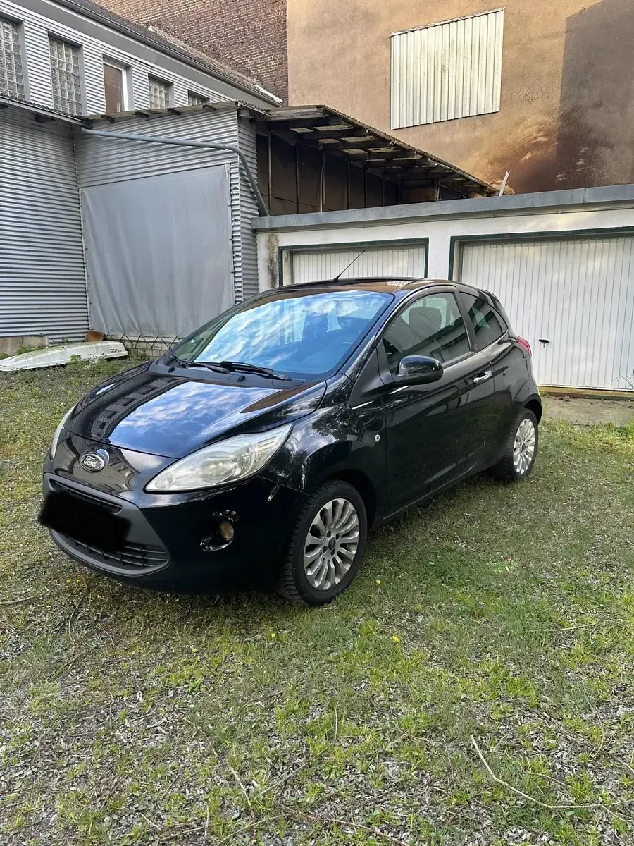 Używany Ford Ka 69 KM (50 kW) 2010 Czarny Hatchback