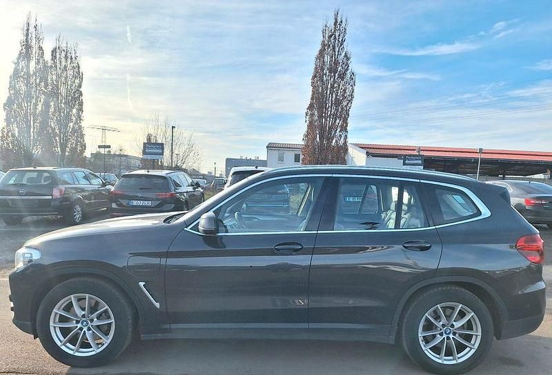 Grau Gebraucht 2020 BMW X3 SUV | 21.700 € (Superpreis) - Bild 1/4