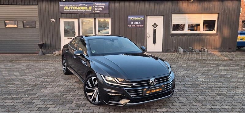 Grau Gebraucht 2018 VW Arteon R-line Limousine | 17.999 € (Guter Preis) - Bild 1/4