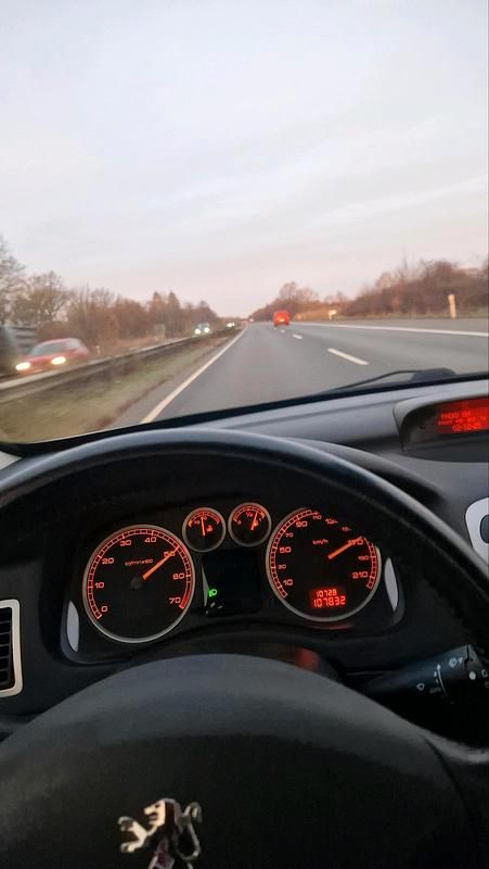 Gebraucht Peugeot 307 110 PS (80 kW) 2003 Silber Kombi