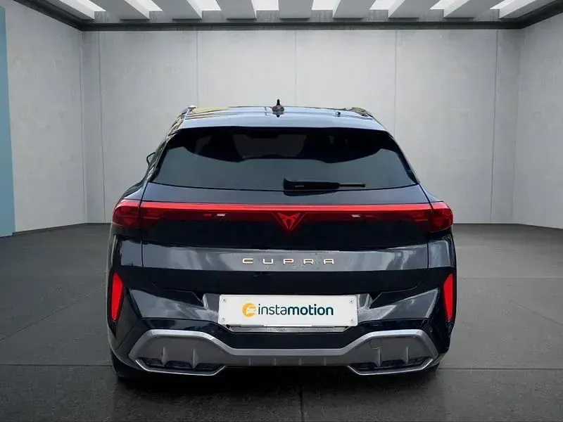 Second-hand Cupra Terramar 150 CP (110 kW) 2025 Negru SUV