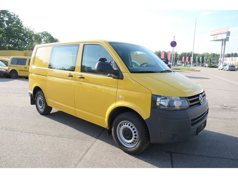 Gebraucht VW T5 84 PS (61 kW) 2011 Ginstergelb r1032 Van