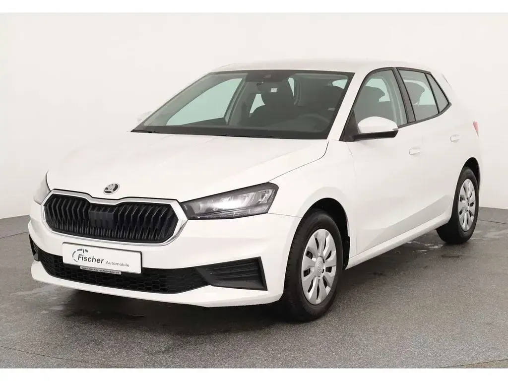 Gebraucht Skoda Fabia Active 65 PS (47 kW) 2021 Weiss Kleinwagen