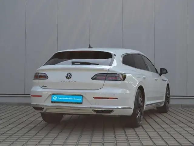 Gebraucht VW Arteon Elegance 190 PS (139 kW) 2021 Weiß (oryxweiß perlmutteffekt) Limousine