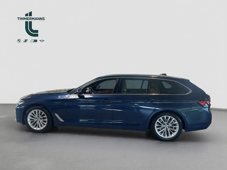 Gebraucht BMW 520 Performance 190 PS (139 kW) 2022 Blau Kombi