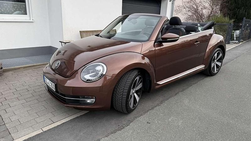 Gebraucht VW Beetle Allstar 105 PS (77 kW) 2016 Braun Kleinwagen