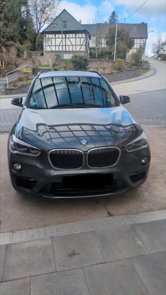 Second-hand BMW X1 150 CP (110 kW) 2018 Gri SUV