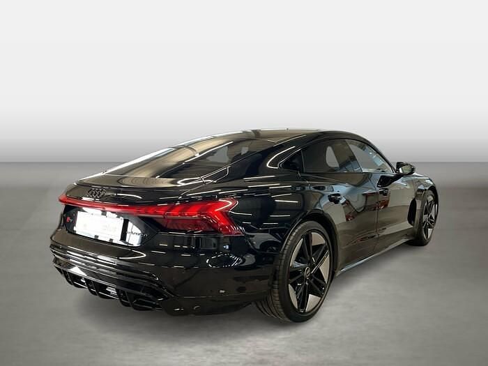 Gebraucht Audi e-tron GT quattro Ambiente 439 kW (598 PS) 2022 Mythosschwarz Limousine