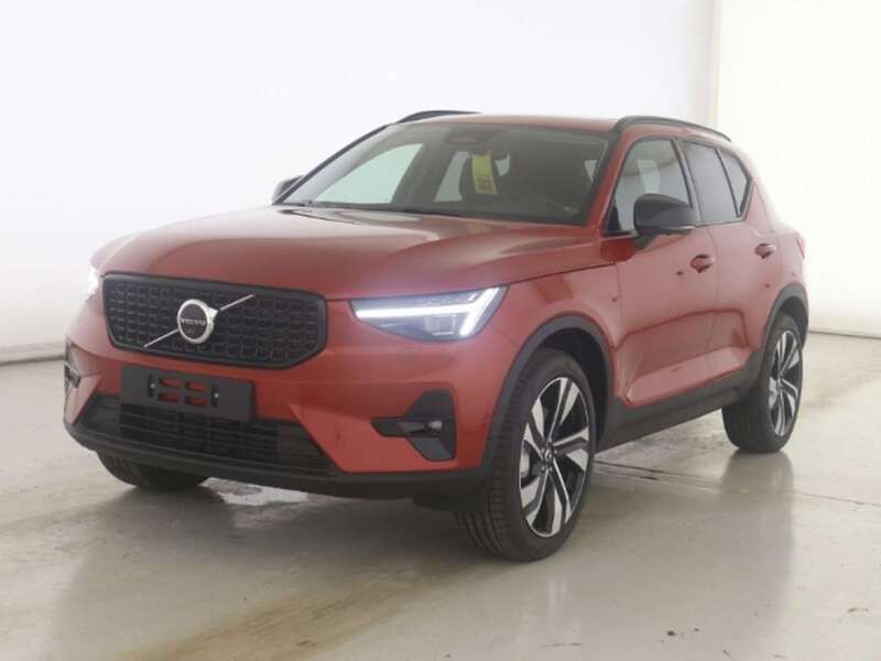 Rot Gebraucht 2024 Volvo XC40 Ultra SUV | 39.698 € (Fairer Preis) - Bild 1/3