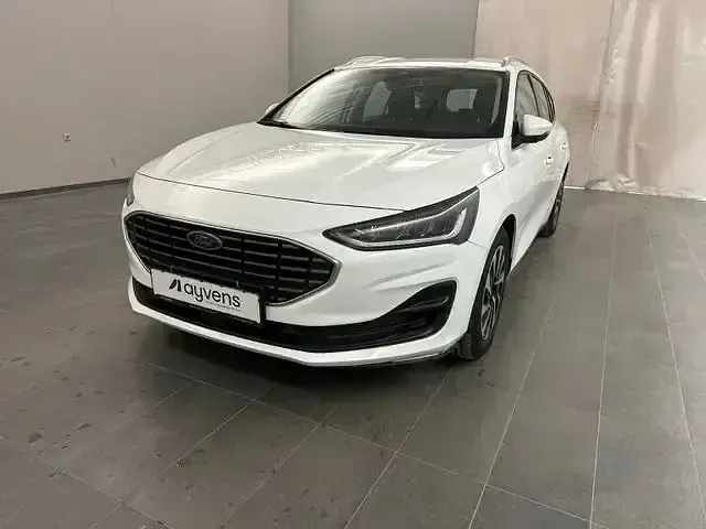 Gebraucht Ford Focus Titanium 116 PS (85 kW) 2024 Weiß Limousine