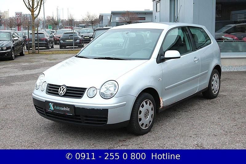 Gebraucht VW Polo Cricket 54 PS (39 kW) 2004 Silber Kleinwagen