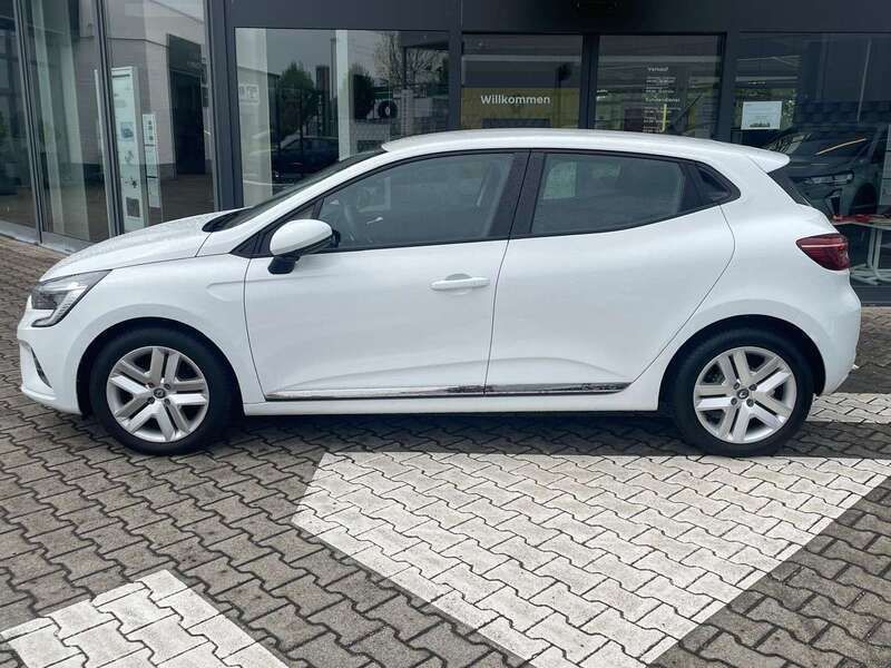 Gebraucht Renault Clio V Zen 91 PS (66 kW) 2021 Arktisweiß (weiß) Limousine