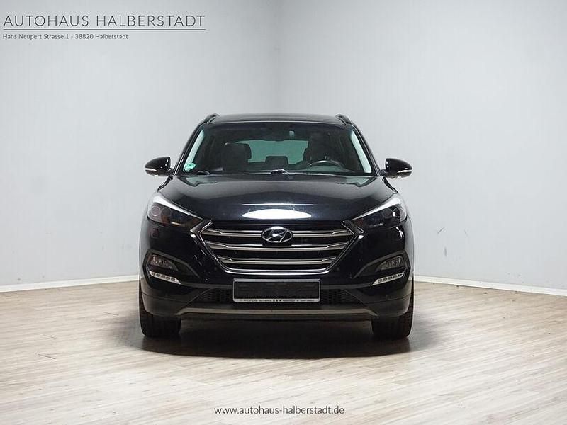 Gebraucht Hyundai Tucson 185 PS (136 kW) 2016 Schwarz (metallic) SUV