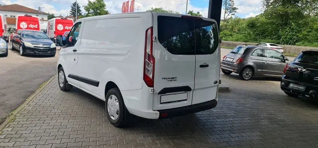 Gebraucht Ford Transit Custom 125 PS (91 kW) 2020 Weiß Van / Kleinbus