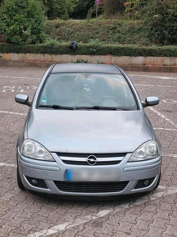 Silber Gebraucht 2006 Opel Corsa Coupé | 750 € (Guter Preis) - Bild 1/4
