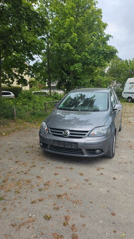 Grau Gebraucht 2008 VW Golf Plus United Van / Kleinbus | 2.400 € (Fairer Preis) - Bild 1/4