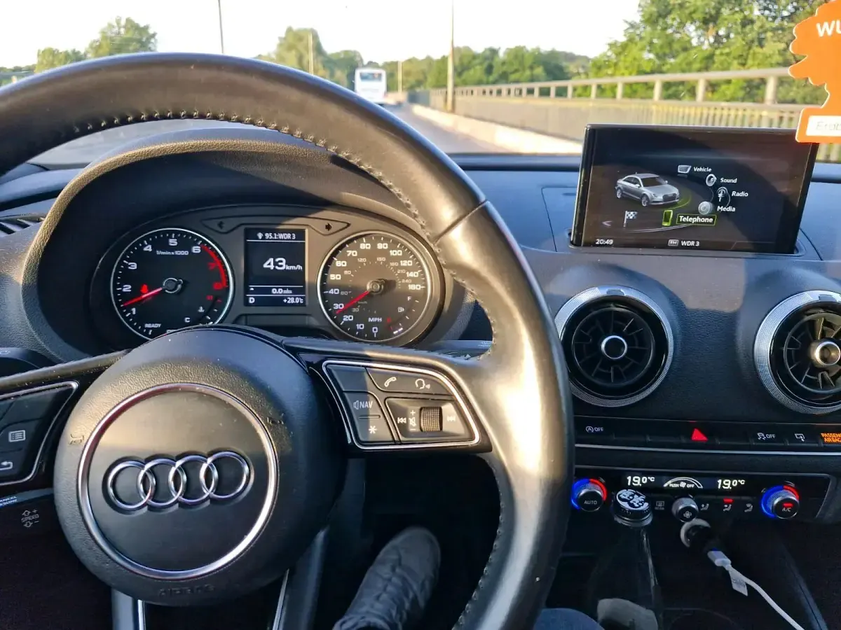 Gebraucht Audi A3 190 PS (139 kW) 2017 Schwarz Limousine