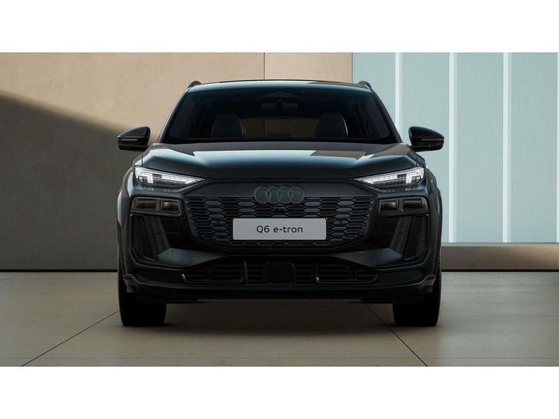 Gebraucht Audi Q6 e-tron S-Line 284 kW (387 PS) 2025 Grau SUV