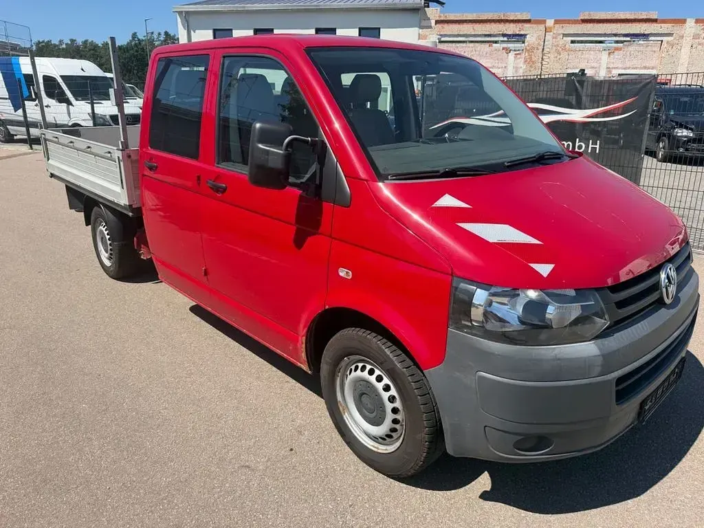 Gebraucht VW T5 140 PS (102 kW) 2011 Rot Van