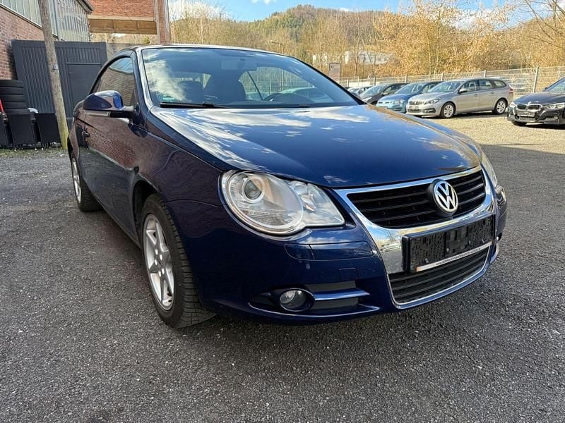 Usata VW Eos 150 CV (110 kW) 2007 Blu Cabrio