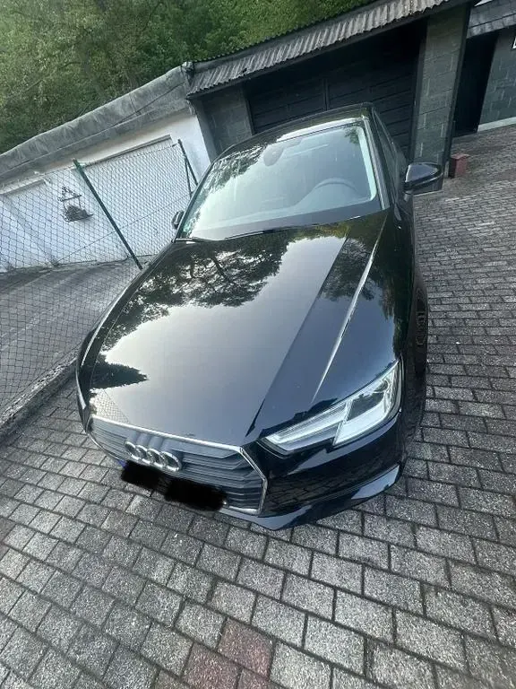 Usata Audi A4 150 CV (110 kW) 2018 Nero Berlina