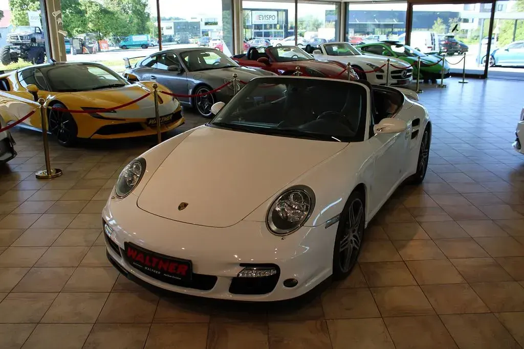 Gebraucht Porsche 997 Turbo 480 PS (353 kW) 2008 Weiß Cabrio