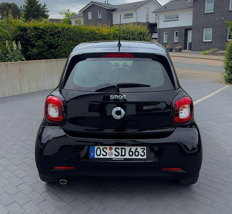 Gebraucht Smart ForFour Prime 90 PS (66 kW) 2017 Schwarz Kleinwagen