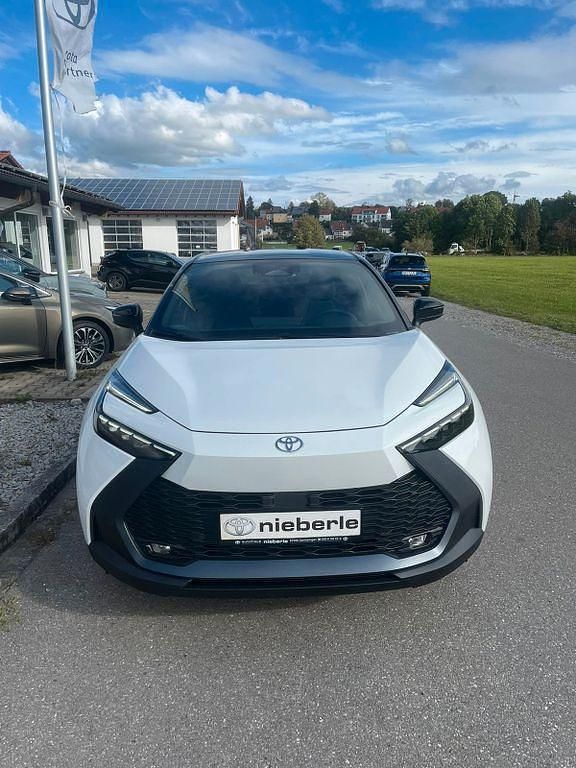 Gebraucht Toyota C-HR 223 PS (164 kW) 2025 Weiß SUV