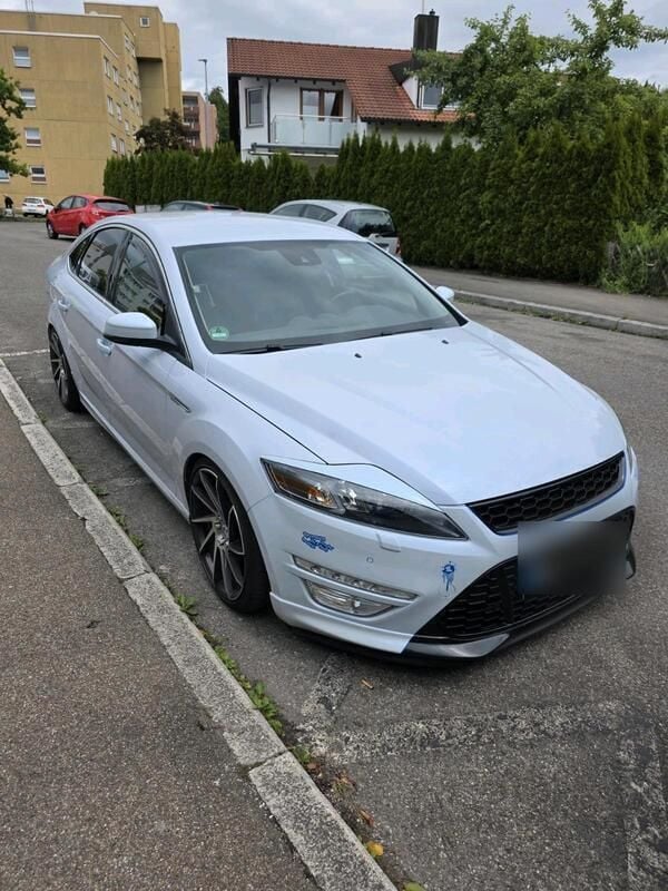 Weiß Gebraucht 2013 Ford Mondeo Titanium S Limousine | 8.000 € (Superpreis) - Bild 1/4