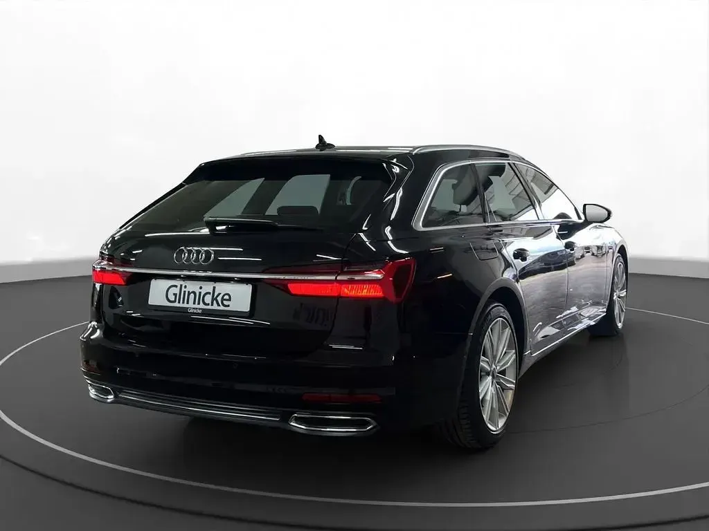 Gebraucht Audi A6 Sport 265 PS (194 kW) 2022 Mythosschwarz metallic Kombi