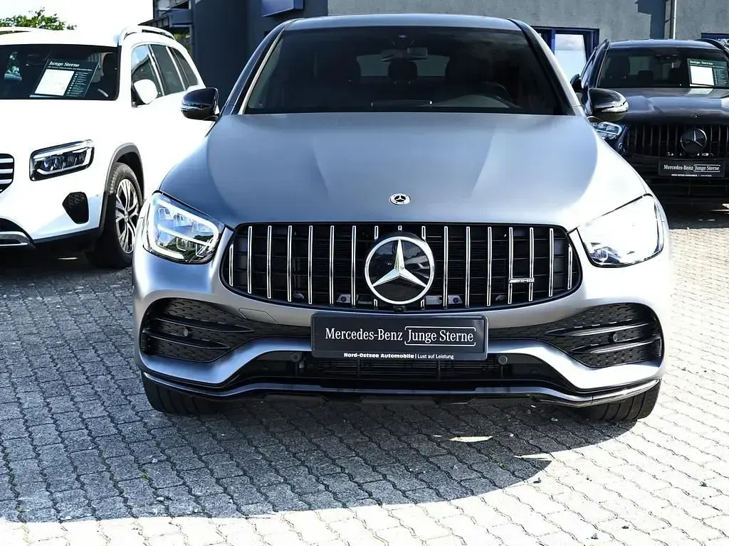 Gebraucht Mercedes GLC200 AMG 197 PS (144 kW) 2023 Grau SUV