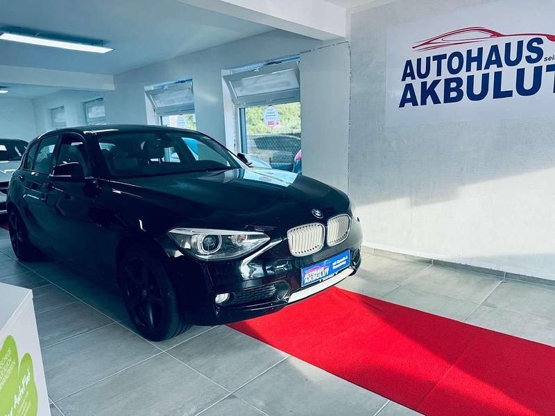 Schwarz Gebraucht 2011 BMW 118 Sport Line Kleinwagen | 5.950 € (Fairer Preis) - Bild 1/3