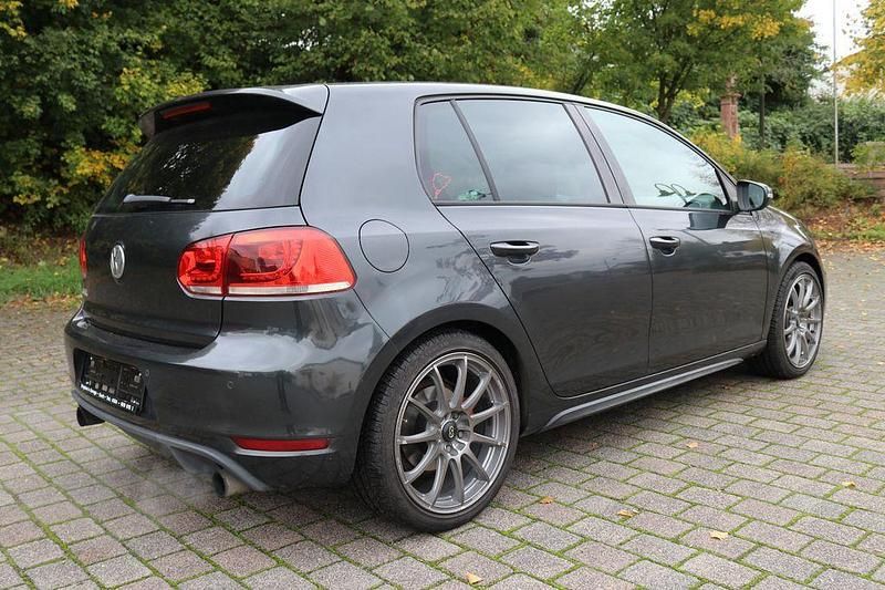 Gebraucht VW Golf VI GTI 211 PS (155 kW) 2011 Schwarz Kleinwagen