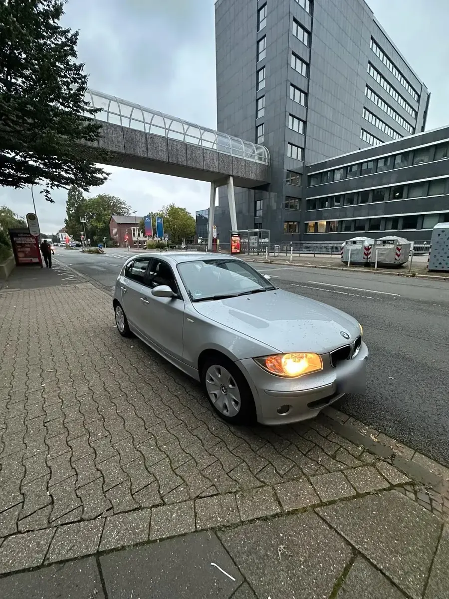 Gebraucht BMW 116 2007 Silber Kleinwagen