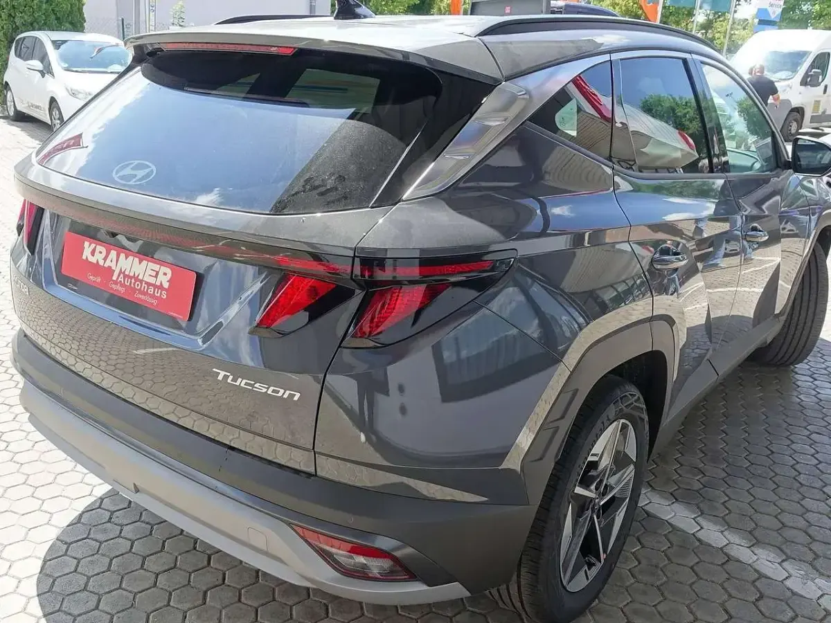 Neu Hyundai Tucson Style 150 PS (110 kW) 2026 Electrinic grey SUV
