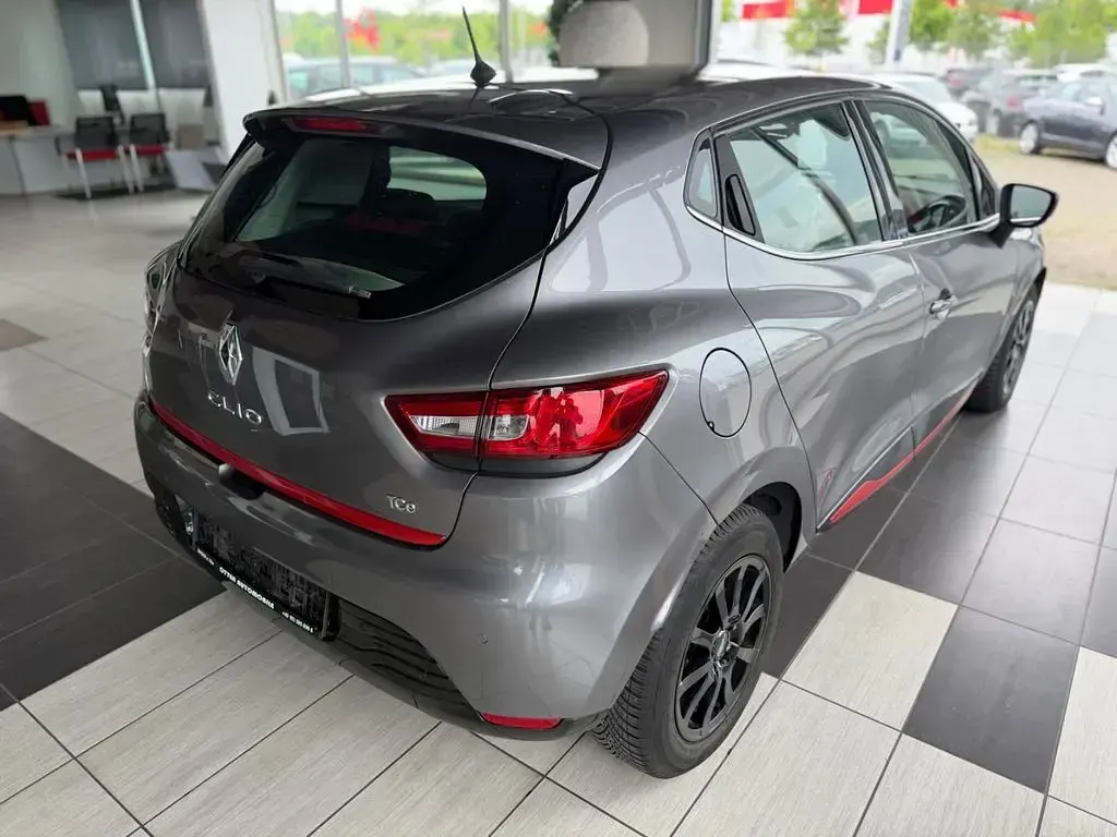Gebraucht Renault Clio IV Luxe 90 PS (66 kW) 2014 Grau Limousine
