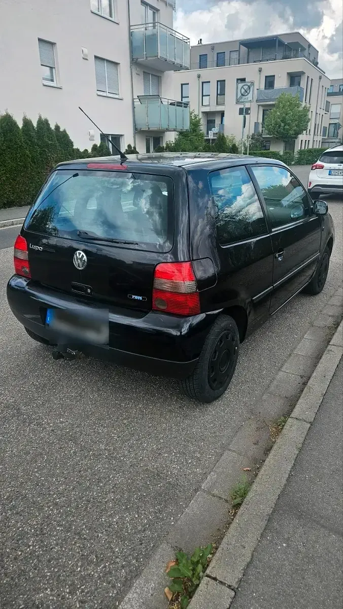 Gebraucht VW Lupo 50 PS (36 kW) 2005 Schwarz Kleinwagen