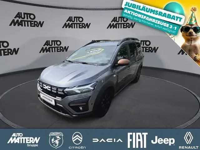 Grau Neu 2025 Dacia Jogger Extreme Van / Kleinbus | 21.188 € (Fairer Preis) - Bild 1/4