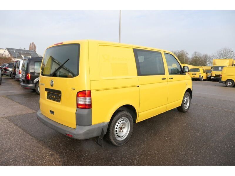 Gebraucht VW T5 84 PS (61 kW) 2010 Ginstergelb r1032 Van