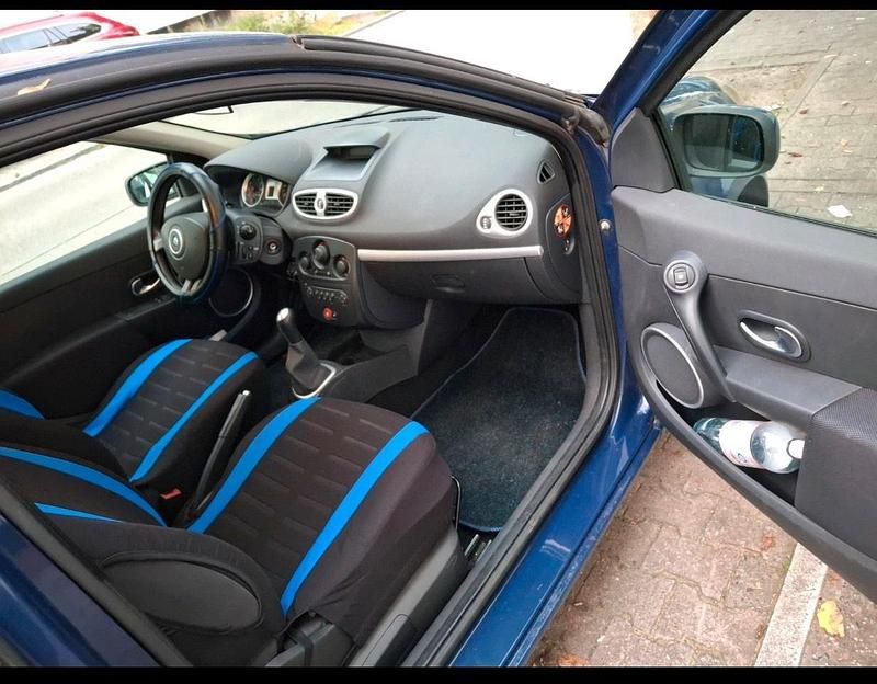 Gebraucht Renault Clio III 75 PS (55 kW) 2006 Blau Kleinwagen