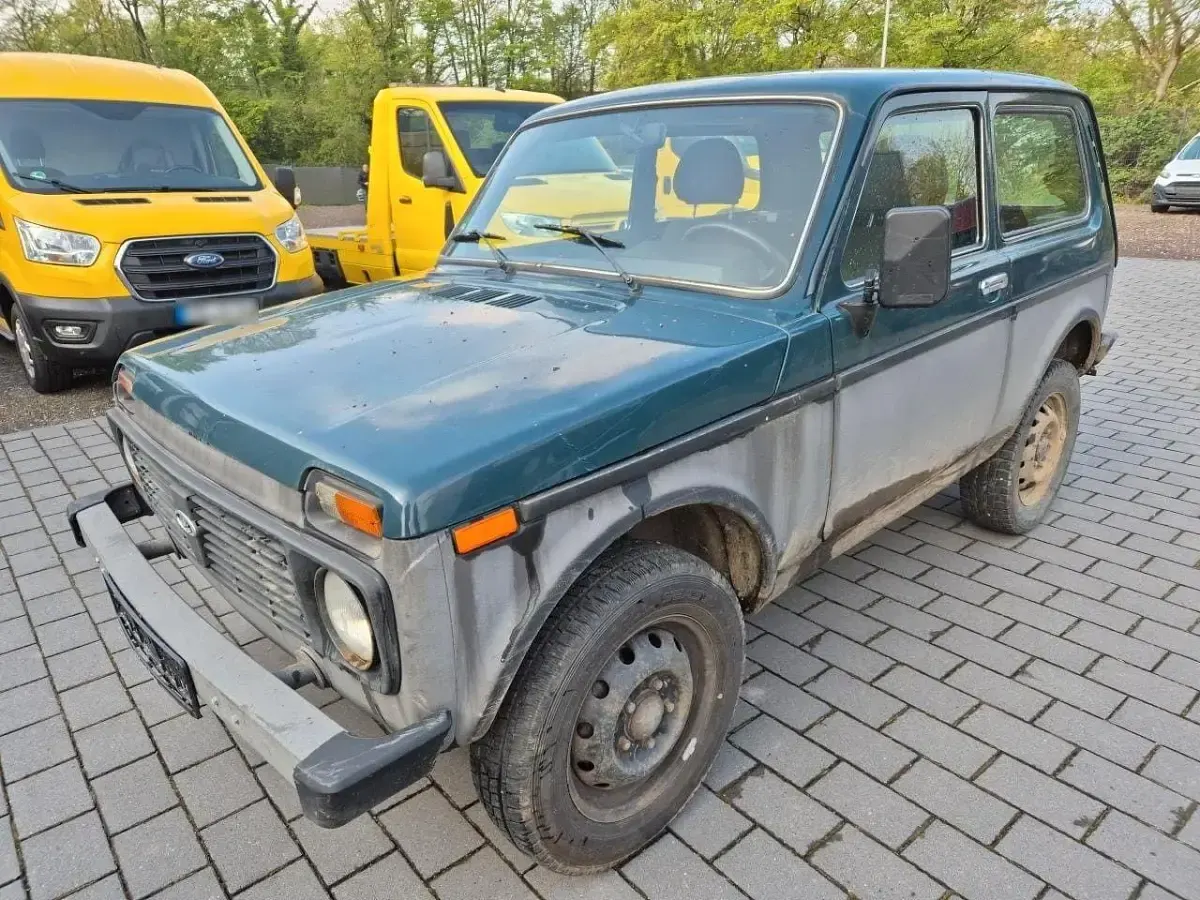Brugt Lada niva 82 HK (60 kW) 2009 Grøn SUV