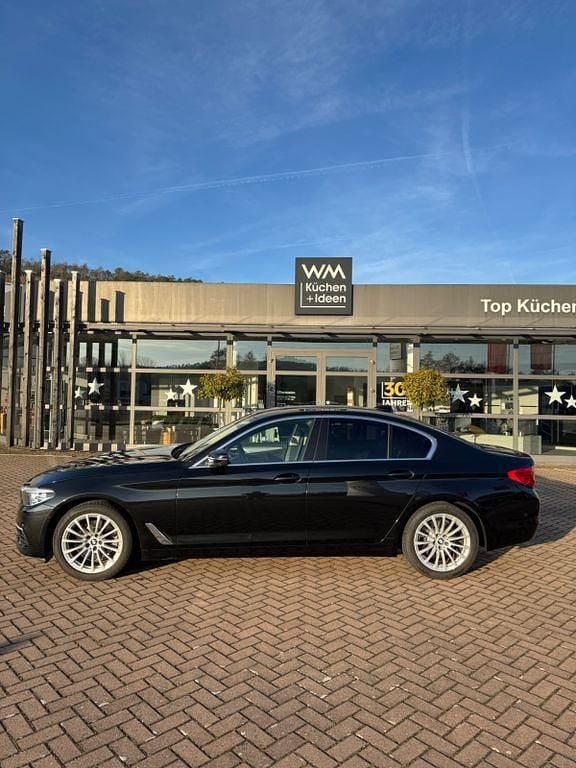Second-hand BMW 520 190 CP (139 kW) 2019 Negru Berlinǎ